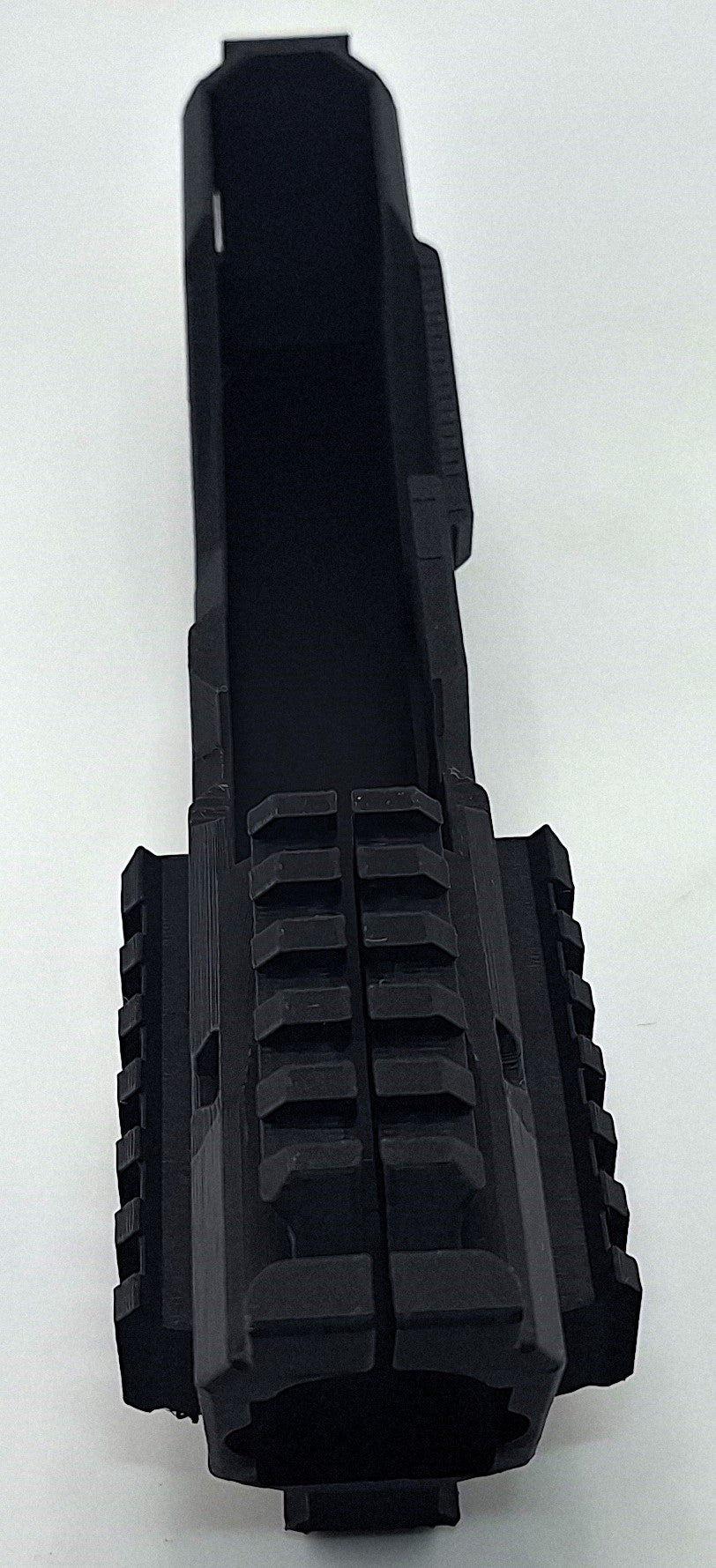 Lightweight modular TX22 MTN chassis with MTN charging handle for improved control and durability